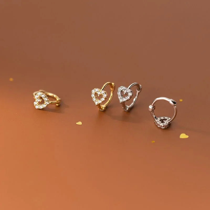 Neue Nette Süße Hohl Herz Zirkon Hoop Ohrring Für Frauen Klassische Glänzende Stud Ohrringe Mode Kleine Trendy Ohr Schnalle Schmuck