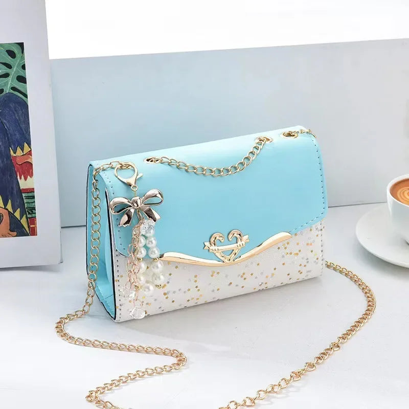 Kleine Mädchen-Taschen, One-Shoulder-Umhängetaschen, modische kleine Düfte, glänzende Lederketten, kleine quadratische Taschen