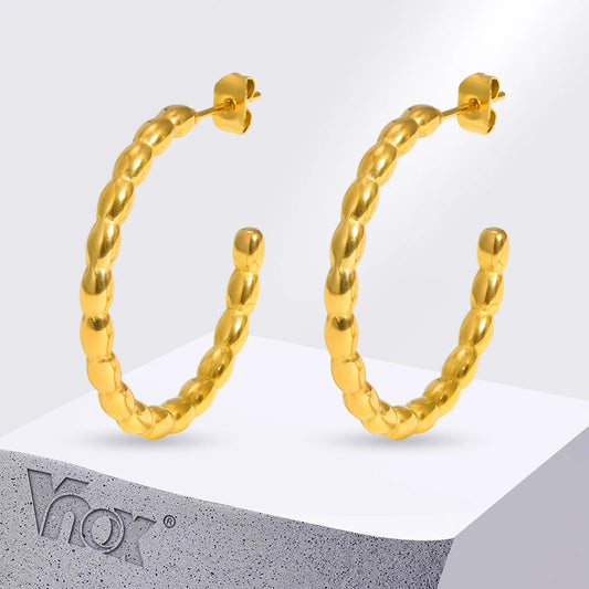 Vnox Twist Goldene Creolen für Frauen, Edelstahl, wasserdichtes Metall, C-förmig, einfacher modischer Ohrschmuck für Mädchenparty